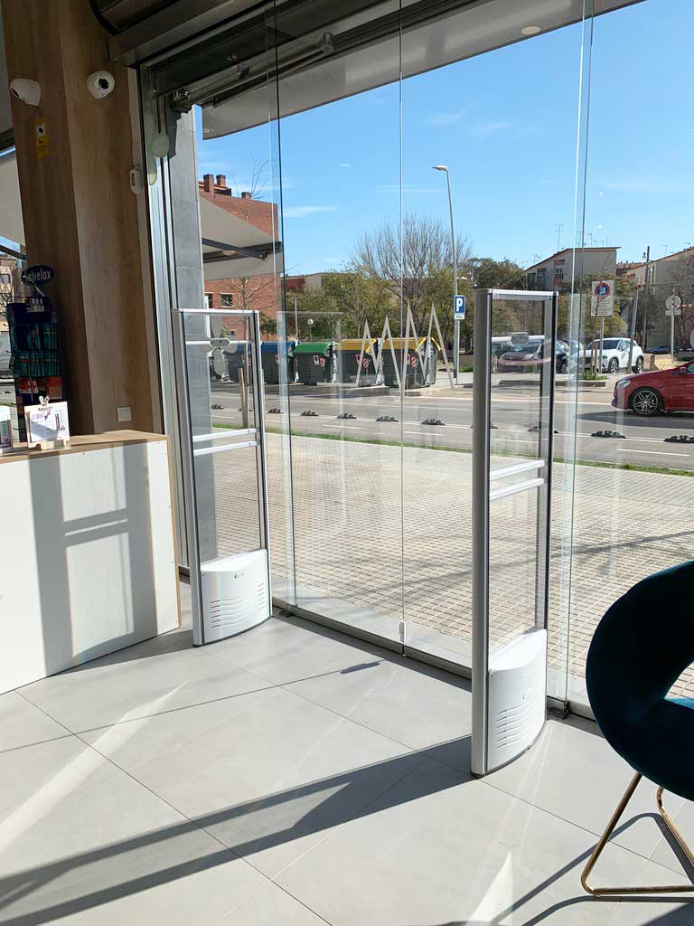 empresa-de-sistemas-antihurto-y-etiquetas-de-seguridad-belpoint-matadepera